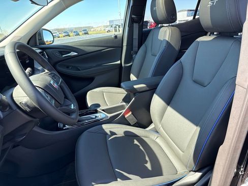 New 2026 Buick Encore GX Sport Touring image 16