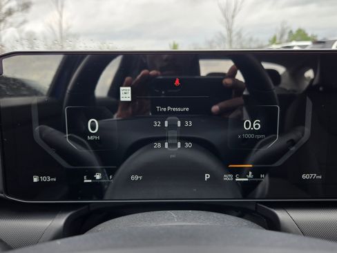 Used 2025 Kia K4 EX image 27