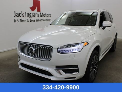Used 2022 Volvo XC90 T8 Inscription Expression w/ Advanced Package image 1