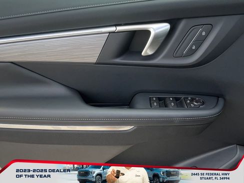 New 2026 Buick Enclave Preferred image 24