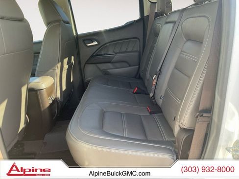 Used 2021 GMC Canyon Denali image 10