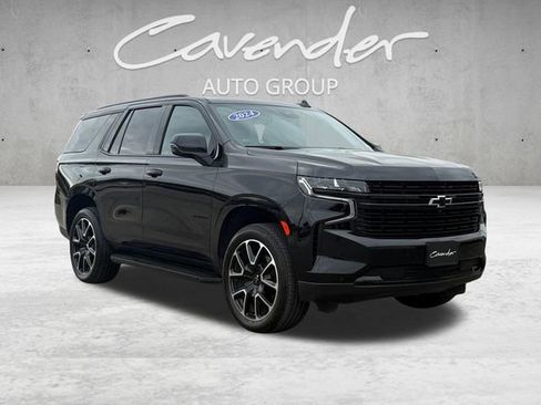 Used 2024 Chevrolet Tahoe RST w/ Luxury Package image 2