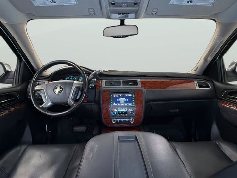 Used 2010 Chevrolet Tahoe LTZ AWD/4WD image 30