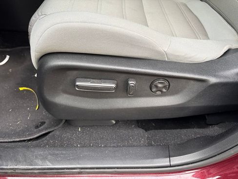 Used 2017 Honda CR-V EX image 18