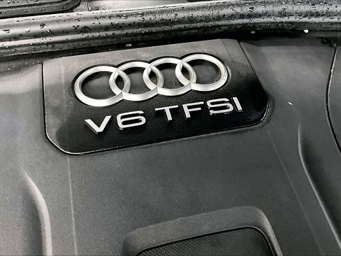 Used 2017 Audi Q7 3.0T Premium Plus w/ Premium Plus Package image 32