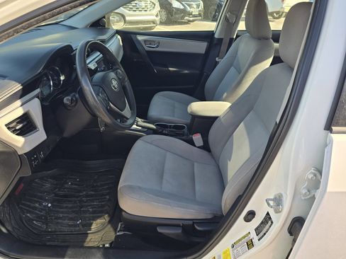 Used 2016 Toyota Corolla LE image 11