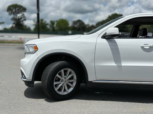 Used 2020 Dodge Durango SXT AWD/4WD image 11
