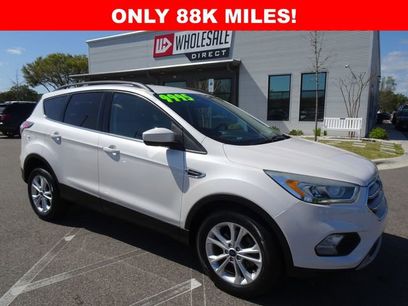 Used 2017 Ford Escape SE w/ Equipment Group 201A