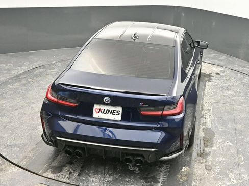 Used 2022 BMW M3 Competition w/ M Carbon Exterior Package AWD/4WD image 36