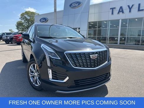 Used 2023 Cadillac XT5 Premium Luxury image 3