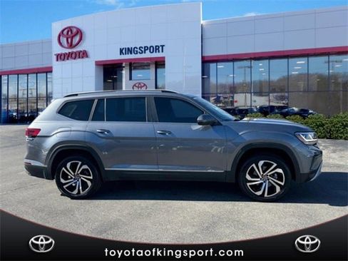 Used 2022 Volkswagen Atlas SEL image 6