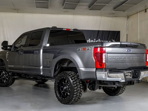 Used 2020 Ford F250 XLT image 10