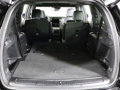 Used 2023 Jeep Grand Cherokee L Laredo image 19