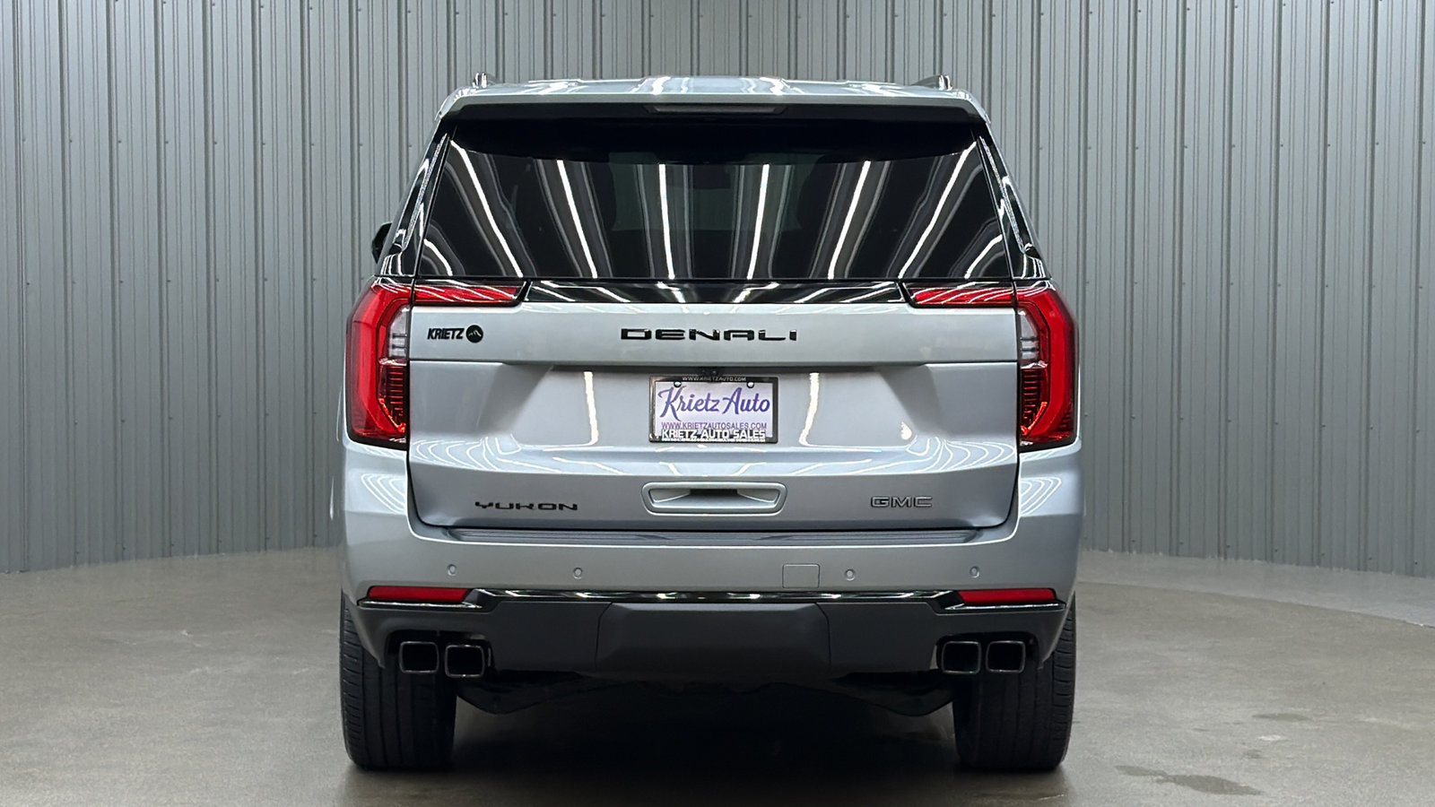 Used 2026 GMC Yukon XL Denali w/ Sun & Power Step Package AWD/4WD image 4