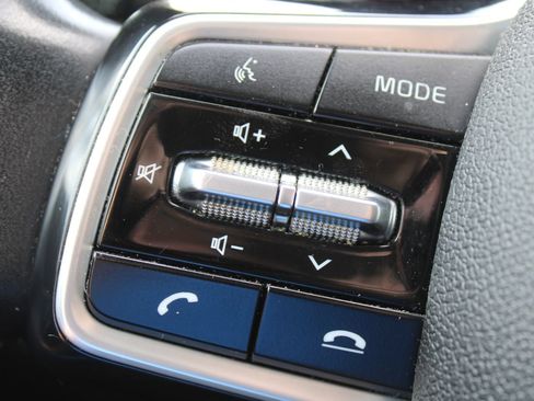 Used 2021 Kia Sorento S w/ Panoramic Sunroof Package FWD image 25