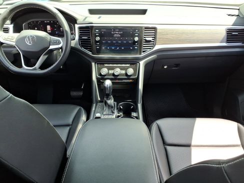 Certified 2023 Volkswagen Atlas SE AWD/4WD image 13
