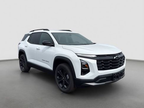 New 2026 Chevrolet Equinox LT AWD/4WD image 8
