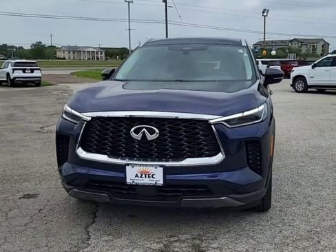 Used 2023 INFINITI QX60 Sensory w/ Vision Package image 3