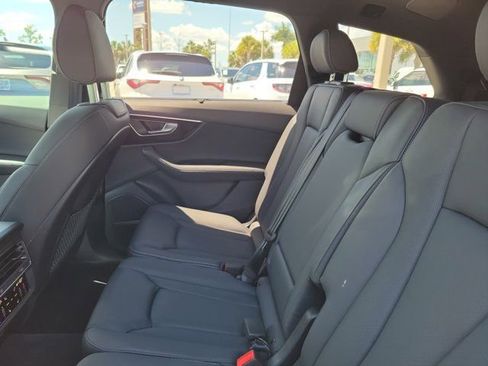 Certified 2025 Audi Q7 3.0T Premium Plus w/ Premium Plus Package AWD/4WD image 11