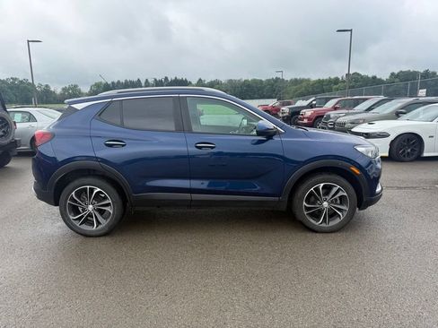 Used 2023 Buick Encore GX Select AWD/4WD image 13