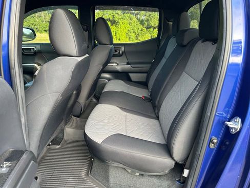 Certified 2023 Toyota Tacoma TRD Off-Road w/ Technology Package RWD image 14