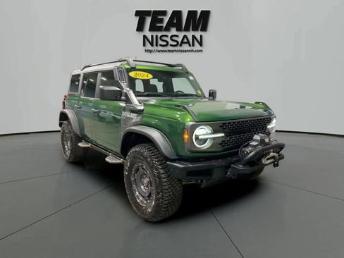 Used 2024 Ford Bronco Everglades image 1