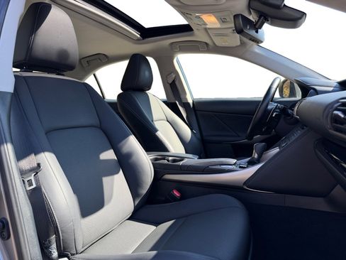 Used 2019 Lexus IS 300 AWD w/ Navigation Package image 22