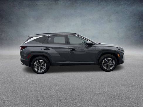 Used 2025 Hyundai Tucson SEL image 14