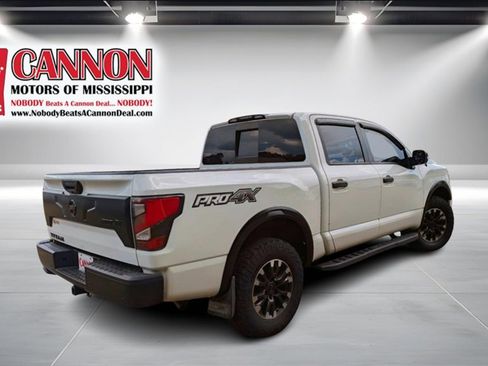 Used 2020 Nissan Titan PRO-4X w/ Pro-4x Convenience Package image 5