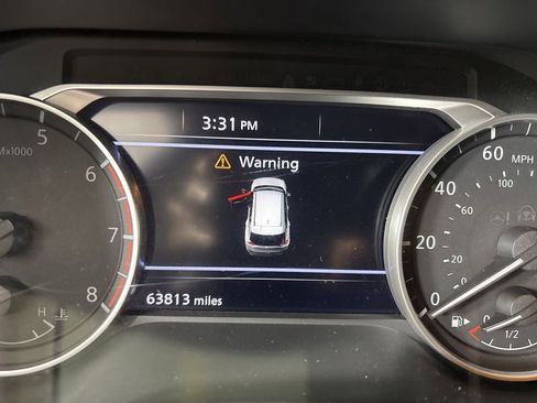 Used 2021 Nissan Rogue SV w/ Premium Package FWD image 16