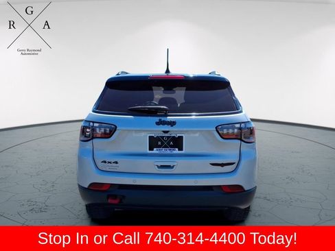 Used 2026 Jeep Compass Trailhawk AWD/4WD image 4