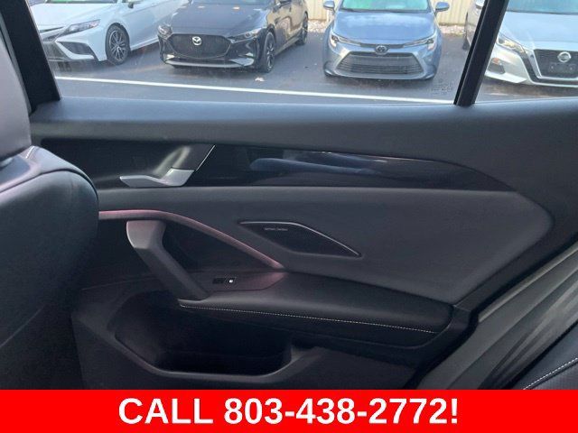 Used 2026 Volkswagen Tiguan SEL R-Line AWD/4WD image 14