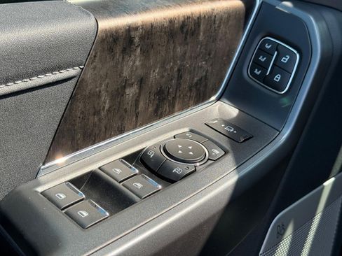 New 2026 Ford F350 Lariat w/ Black Appearance Package image 23
