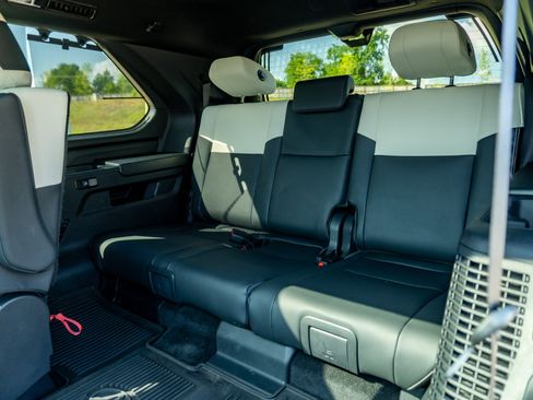 Used 2024 Toyota Sequoia Capstone AWD/4WD image 15