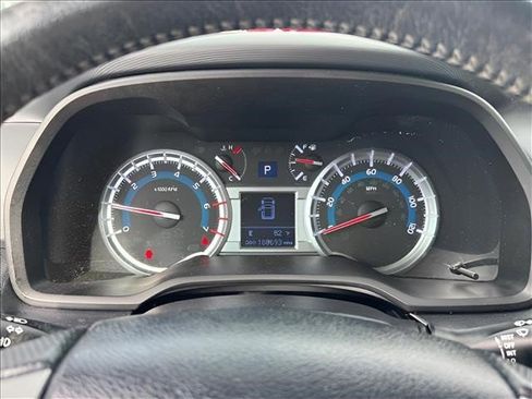 Used 2016 Toyota 4Runner SR5 Premium RWD image 19
