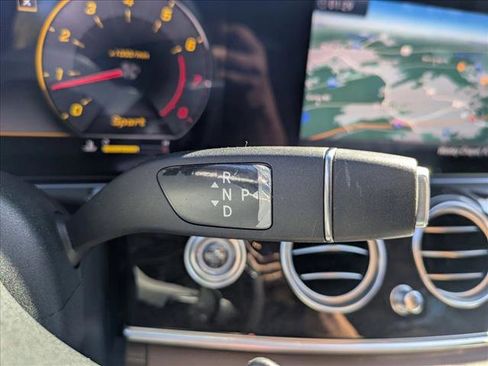 Used 2019 Mercedes-Benz E 300 image 13
