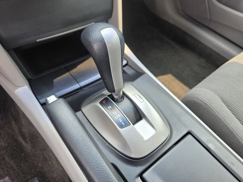 Used 2009 Honda Accord EX image 25