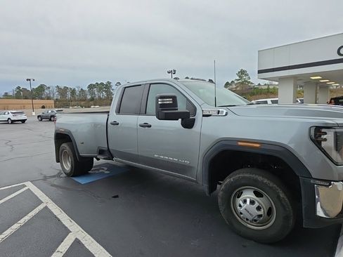 Used 2024 GMC Sierra 3500 Pro w/ 1SA Pro Safety Plus Package image 5