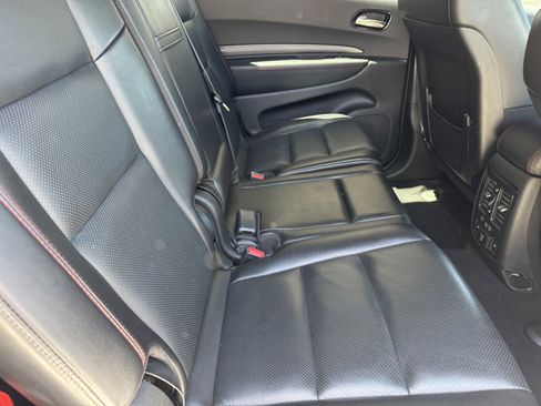 Used 2024 Dodge Durango GT RWD image 11