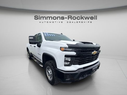 Used 2024 Chevrolet Silverado 3500 W/T w/ WT Convenience Package AWD/4WD image 5