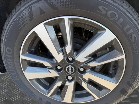 Certified 2025 Nissan Versa S w/ S Plus Package image 22