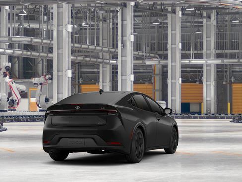 New 2026 Toyota Prius LE FWD image 9