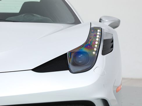 Certified 2015 Ferrari 458 Speciale A image 14