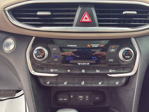 Used 2020 Hyundai Santa Fe Limited FWD image 31
