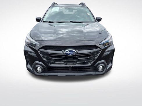 Used 2023 Subaru Outback Onyx Edition AWD/4WD image 3