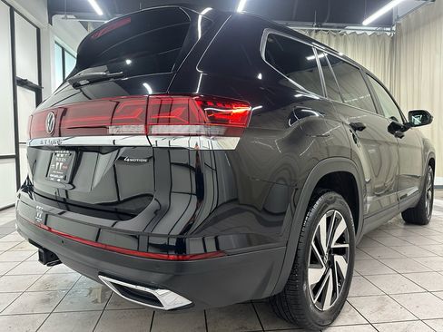 Used 2025 Volkswagen Atlas SE image 5