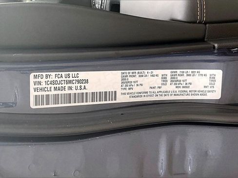 Used 2021 Dodge Durango R/T w/ Premium Interior Group image 33