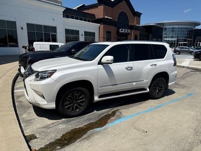 Used 2017 Lexus GX 460 w/ Navigation Package