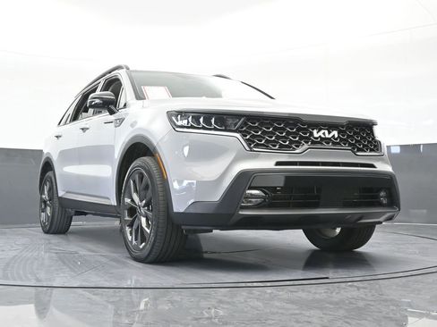 Used 2023 Kia Sorento X-Line EX image 65