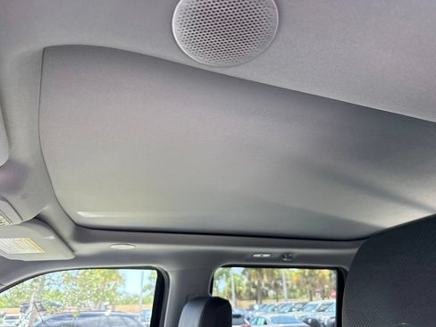 Used 2023 Ford F250 Lariat w/ Lariat Ultimate Package AWD/4WD image 9